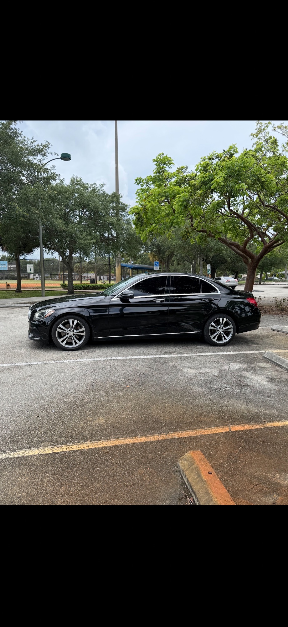 2016 Mercedes-Benz C300 rental car, photo 2