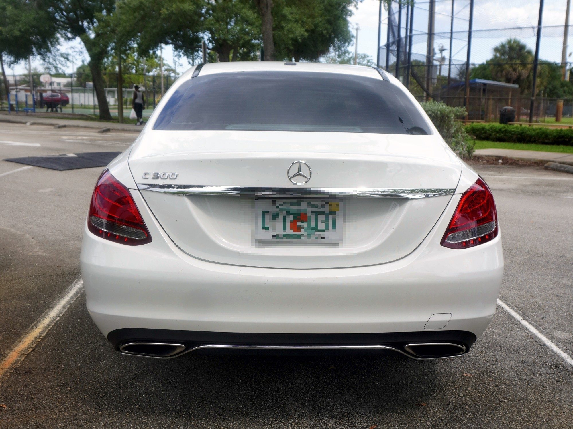 2017 Mercedes-Benz C300 rental car, photo 3